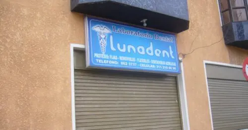 LABORATORIO DENTAL LUNA DENT LABORATORIO DENTAL LUNA DENT